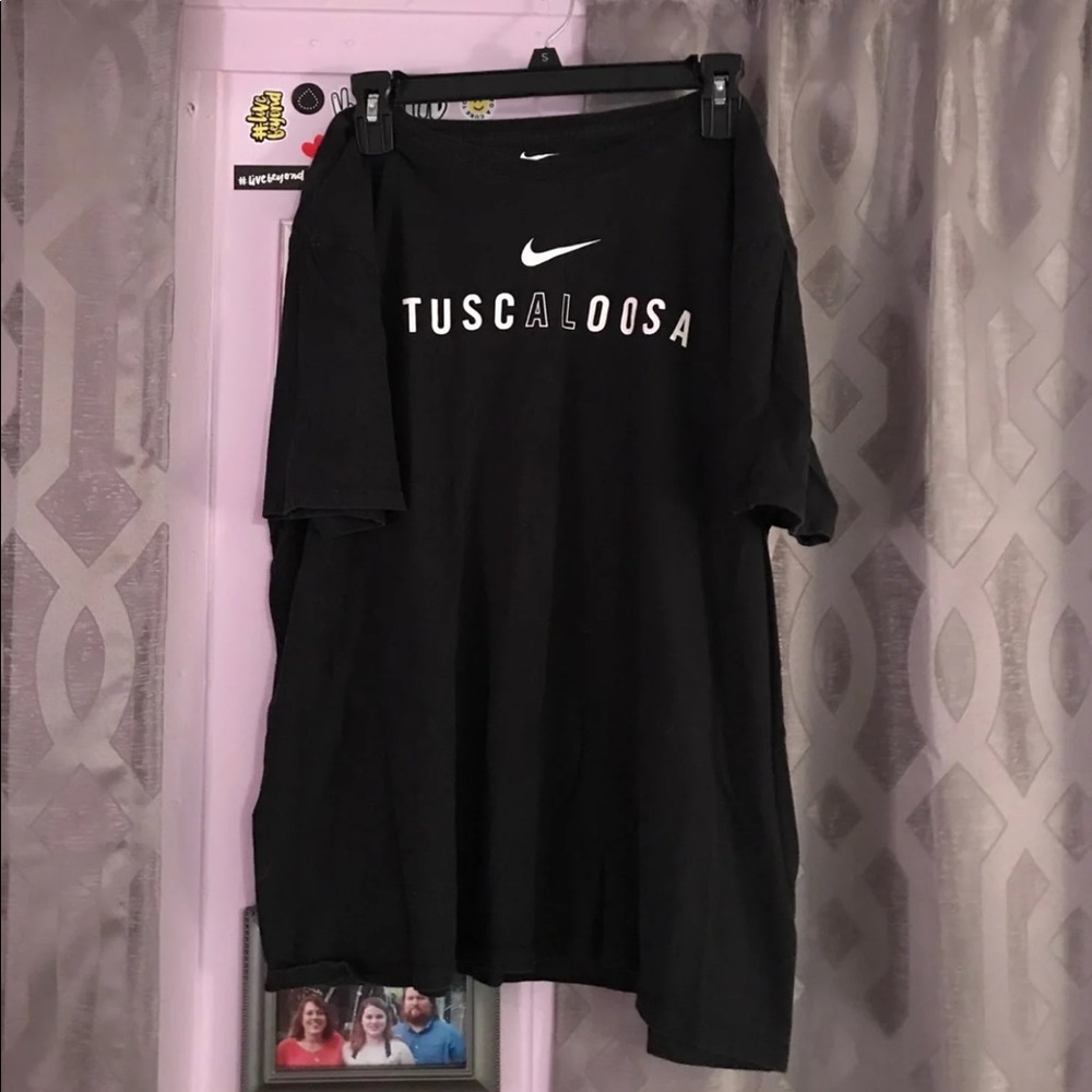 Nike T-shirt